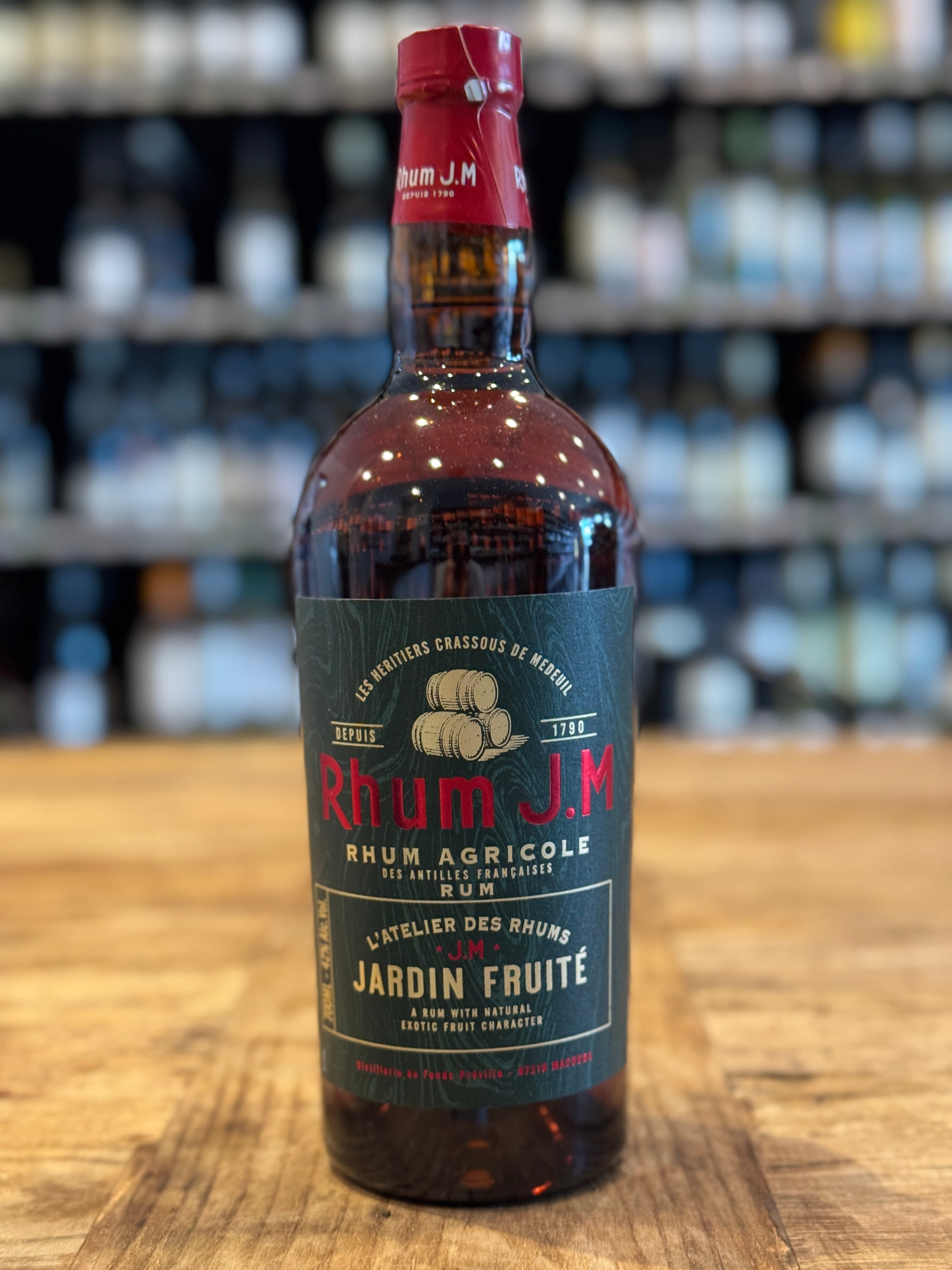 RHUM JM ATELIER JARDEN FRUITE AGRICOLE RUM [700ML] | Center