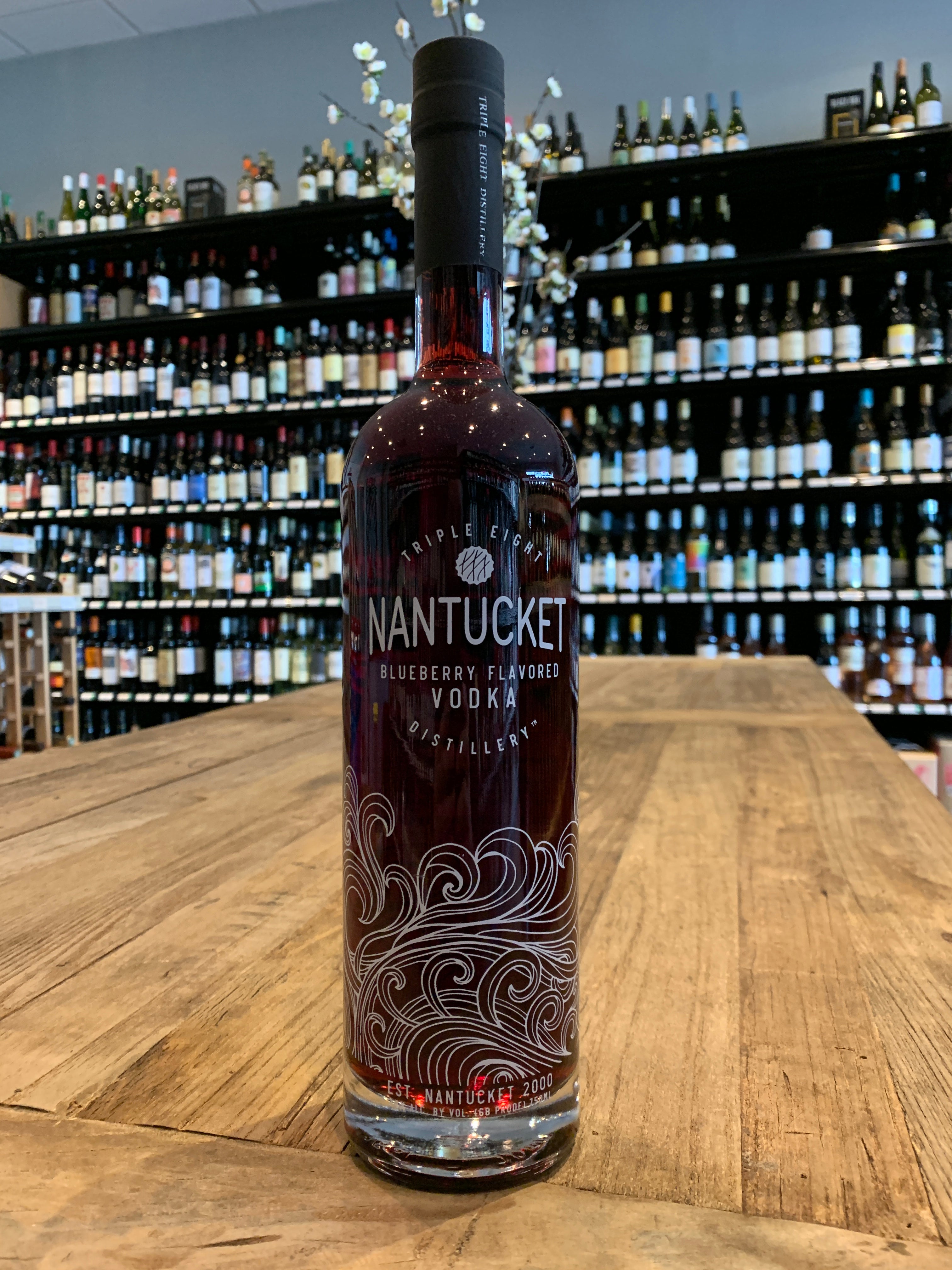 未開栓 STAGG バレルプルーフ 64.6% ABV 750ml TRIPLE EIGHT BLUEBERRY VODKA [750ML] | Center Wine + Spirits